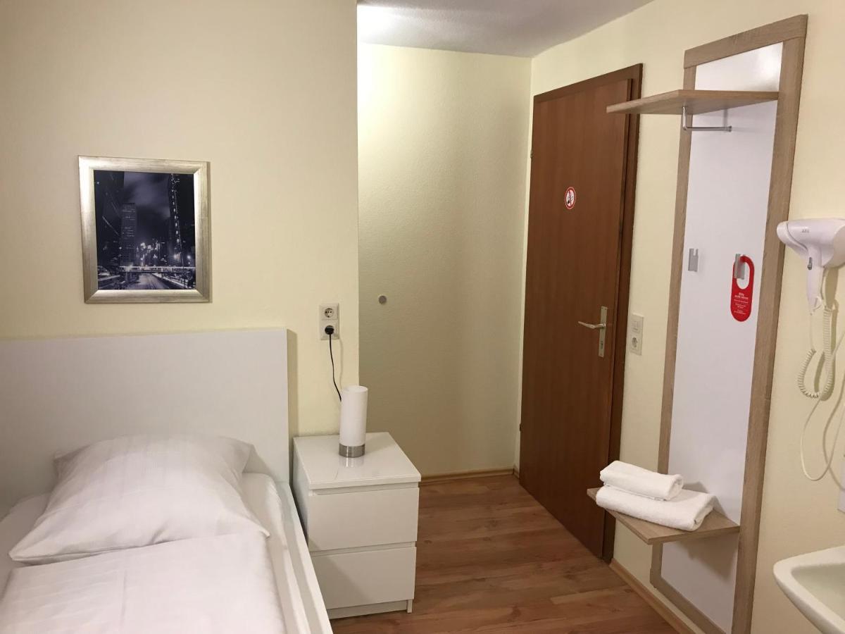 Hotel Garni Elisabeth Göppingen Zewnętrze zdjęcie